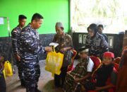 Ratusan Paket Sembako disalurkan Kodaeral XII pada Bakti Sosial dalam Rangkaian Hari Armada RI 2025 