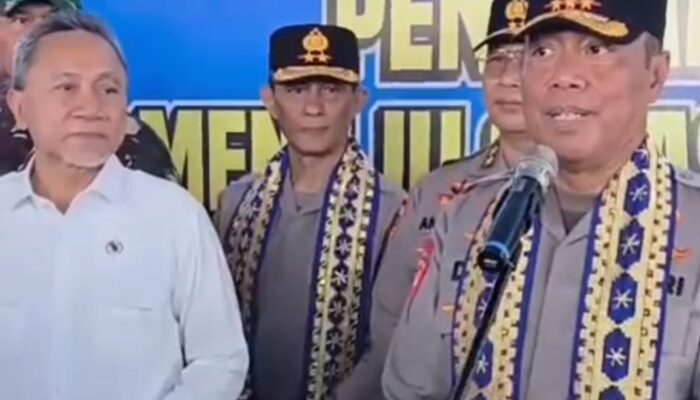 Polri Perkuat Ketahanan Pangan Nasional: Wakapolri Bersama Menko Pangan Tanam Jagung di Lampung Selatan
