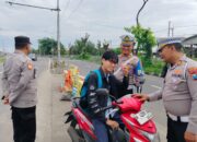 Tertibkan Pelanggar Rambu, Satlantas Polres Tanjung Perak Gelar Patroli Terpadu di Akses Vital Surabaya–Madura