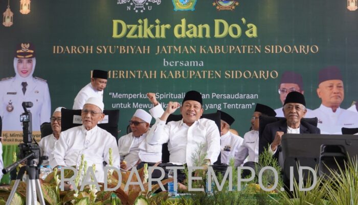 Bupati Sidoarjo bersama Ribuan Warga Berdoa Bersama untuk Bangsa
