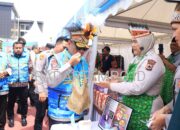 Wakapolri Tinjau UMKM, Bakes, dan Pembagian Perlengkapan Sekolah Usai Apel Mitra Kamtibmas di Papua