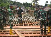 Satgas Yonzipur I/DD Kebut Pemasangan Jembatan Bailey Penghubung Tapteng–Tapsel di Garoga
