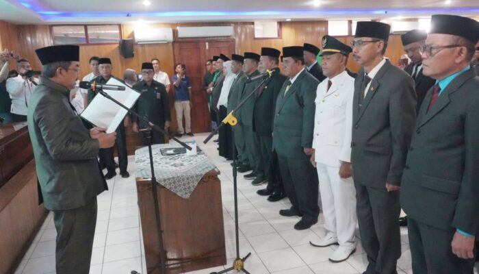 Bupati Tanjab Barat Lantik Pejabat Eselon II Hingga IV dan Fungsional