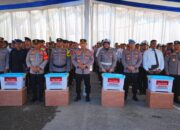 Wujud Empati, Kapolri Beri Bantuan kepada Anggota Polri Korban Bencana di Sumbar