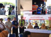 Pastikan Keselamatan Nataru, Polres Gresik Gelar Rampcheck dan Tes Urine Driver Angkutan Umum