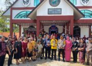 Jaga Keamanan Natal, Kapolres Pulang Pisau dan Forkopimda Patroli Sambil Bersilaturahmi