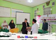 Babinsa Semelagi Besar Koramil 06/Selakau Hadiri Pelantikan Kepala Desa