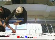 Pelaku 4 WNA Pencuri Emas di Surabaya Ditangkap