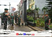 PANGDIVIF 1 KOSTRAD MELAKSANAKAN KUNJUNGAN KERJA DI YONARHANUD 1/PBC/1 KOSTRAD