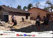 Brimob Hadir Dukung Pemulihan Rumah dan Aktivitas Ibadah Pascabencana Batang Toru