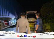Mencekam! Pria Bersajam Ngamuk di Jalur Trans Kalimantan, Kapolres Pulang Pisau Turun Tangan Amankan Pelaku dan Atur Lalin