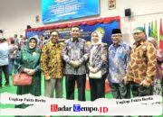 Wabup Katamso bersama ketua GOW tanjung Jabung barat Hadiri acara sidang senat terbuka di Universitas Riau