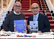 Buku Rasa Bhayangkara Nusantara, Terbit dalam Bahasa Inggris di Berikan Pada Dubes