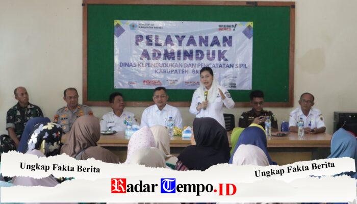 Sentuh Lansia dan Disabilitas, Bupati Brebes Hadirkan Layanan Adminduk dan Cek Kesehatan Gratis di Desa