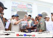 Tinjau Pidie Jaya, Ketua Satgas Tito Karnavian Serahkan Bantuan untuk Warga