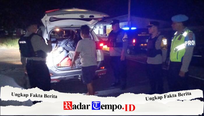 Cegah Narkoba dan Barang Ilegal, Polsek Banama Tingang Gelar Razia di Wilayah Perbatasan