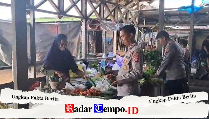 Satbinmas Polres Pulang Pisau sambangi dan dialogis, dengan pedagang