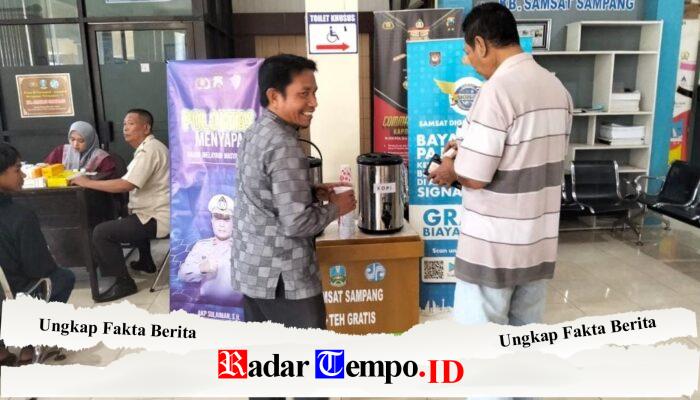 Samsat Sampang Manjakan Wajib Pajak Dengan Sungguhan Kopi dan Teh Gratis Setiap Hari