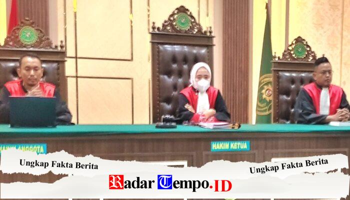 Hakim Bermasker Sidang Tergesa Putusan Diketahui Aroma Pungli di PN Pati Menguat