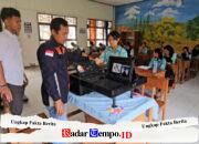 SIJAMALA Hadir di Sekolah: Satreskrim Pulang Pisau Lakukan Pendataan Sidik Jari Pelajar