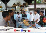 Satgas TMMD Ke 127 Kodim 0808/Blitar Laksanakan Komsos Dengan Tokoh Agama Hindu Di Desa Krisik