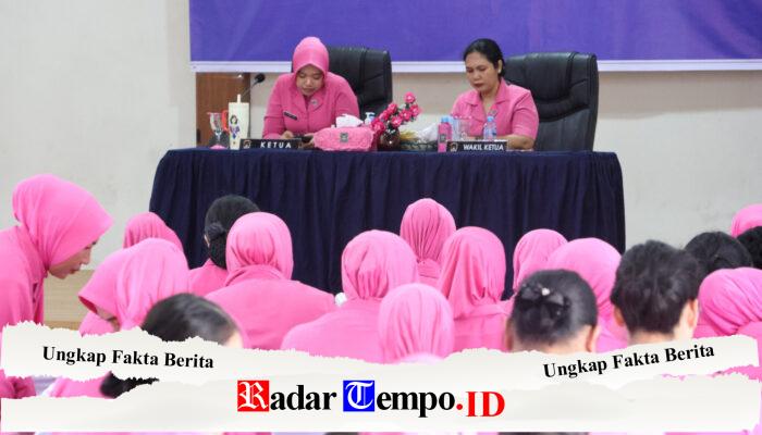 Pertemuan Rutin Bhayangkari Cabang Pulpis: Wadah Berbagi Informasi dan Penguatan Etika Anggota