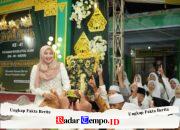 Tebak Nama Wawali, Gaya Interaktif Ning Lia Bikin Santri Roudlotul Ulum Makin Percaya Diri