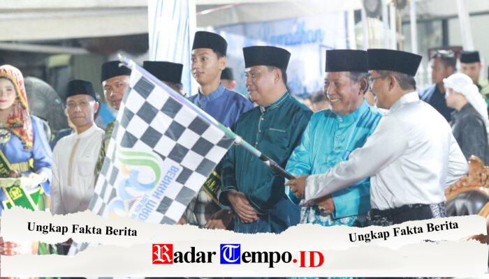 Bupati Anwar Sadat Dampingi wakil geburnur Abdullah Sani Lepas Peserta Festival Arakan Sahur 2026 di Kuala Tungkal