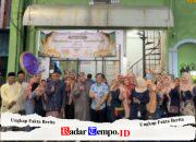 Keluurahan Kapasan Bersama Pengurus Masjid Al-Mujahidun Donorejo Berbagi 500 Bungkus Takjil di Bulan Suci Ramadhan