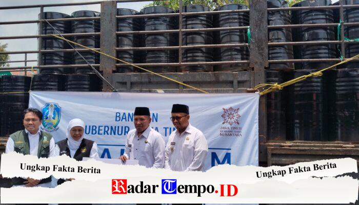 Bupati Sampang H. Slamet Apresiasi Bantuan 300 Drum Aspal Dari Pemerintah Provinsi Jawa Timur