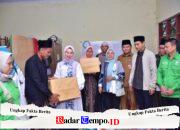 Bupati Tegal Dampingi Rustini Muhaimin Iskandar Salurkan Bantuan bagi Korban Tanah Bergerak Padasari