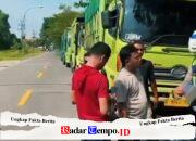 Respon Keluhan Warga, Satlantas Polres Bangkalan Tindak Truk Parkir Sembarangan di Depan Stadion Kerapan Sapi R.P Moch Noer