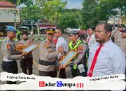 Apresiasi Kinerja Anggota, Kapolres Sampang Berikan Penghargaan Atas Raihan Predikat WBK Hingga Ungkap Kasus Narkoba 3 KG