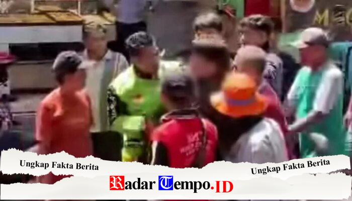 Teriakan “Maling” Hebohkan Pasar Gresik, Terduga Copet Nyaris Diamuk Massa