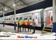 Terpantau Stasiun Bangil Masih Lengang, Polisi Polres Pasuruan Tetap Siaga