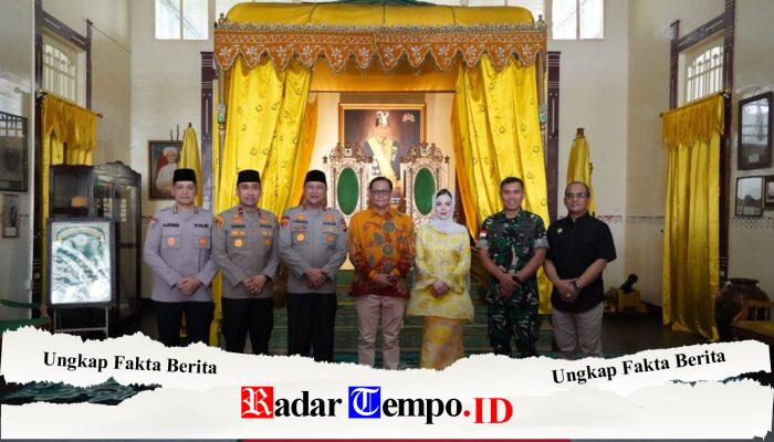 Pangdam XII/Tpr Hadiri Halalbihalal di Keraton Kadariyah