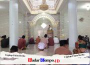 Lewat Mimbar Jum’at di Masjid Al Furqon, Polres Sampang Ajak Jemaah Jaga Kondusivitas Pasca Lebaran
