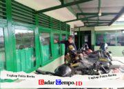 Jaga Kebersihan Satuan, Anggota Koramil 06/Selakau Laksanakan Pembenahan Pangkalan