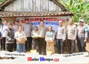 Kapolres Pasuruan Sambangi Desa Ngembal, Serap Aspirasi dan Salurkan Bantuan