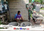 Babinsa Sumberboto Bantu Warga Bangun MCK, Wujud Kepedulian Dan Kebersamaan