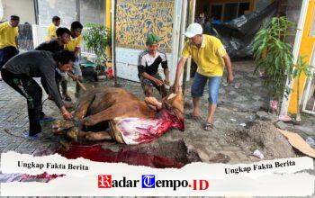 Kolaborasi Tiga Media Online Gelar Kurban Iduladha, Daging Dibagikan kepada Warga Gresik dan Surabaya