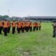Babinsa Manyar Latih PBB Siswa SMK Nurul Islam