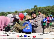 Polres Sumenep Gelar Bakti Sosial Untuk Para Pemulung di TPA Torbang Dalam Rangka Hari Bhayangkara Ke-80