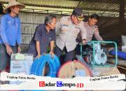 Polres Pelabuhan Tanjungperak Salurkan Bantuan Alat Pertanian Dukung Ketahanan Pangan Nasional