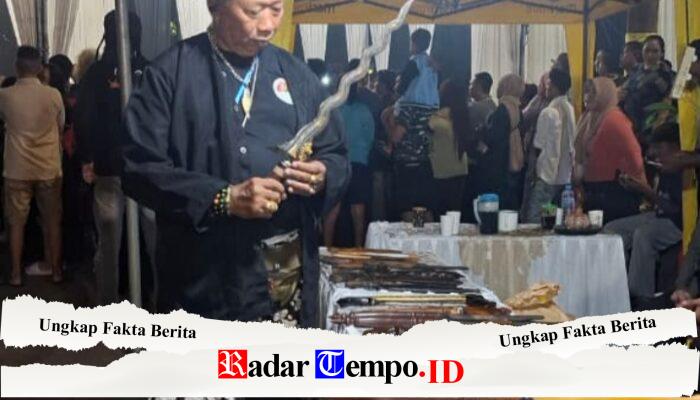 Tampilan Kesenian Jaranan Turonggo Trisno Setyo Budoyo Meriahkan Festival Joko Dolog Surabaya 2026