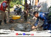 Cangkul dan Sekop Jadi Alat Utama Percepat Pengerjaan Sasaran Fisik TMMD Ke-129 Kodim 1208/Sambas