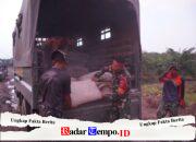 Distribusi Semen Dikebut, Satgas TMMD Ke-129 Pastikan Pembangunan Berjalan Lancar