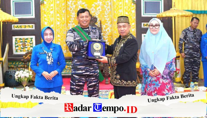 Dankodaeral XII Terima Gelar Kehormatan Kesultanan Tayan, Perkuat Sinergi Lewat Baksos dan Layanan Kesehatan