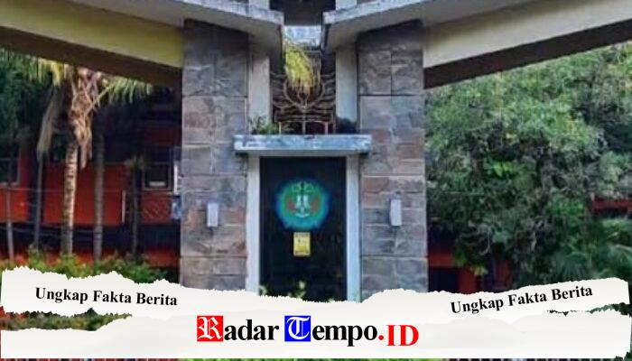 Dugaan Pungli, SMAN 1 Babat Disorot, Kepala Sekolah Bungkam