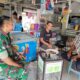 “Tak Kenal Lelah Jaga Wilayah, Babinsa Kodim 1009/Tanah Laut Gencarkan Komsos Cegah Karhutla dan Bentengi Warga dari Bahaya Hoaks”